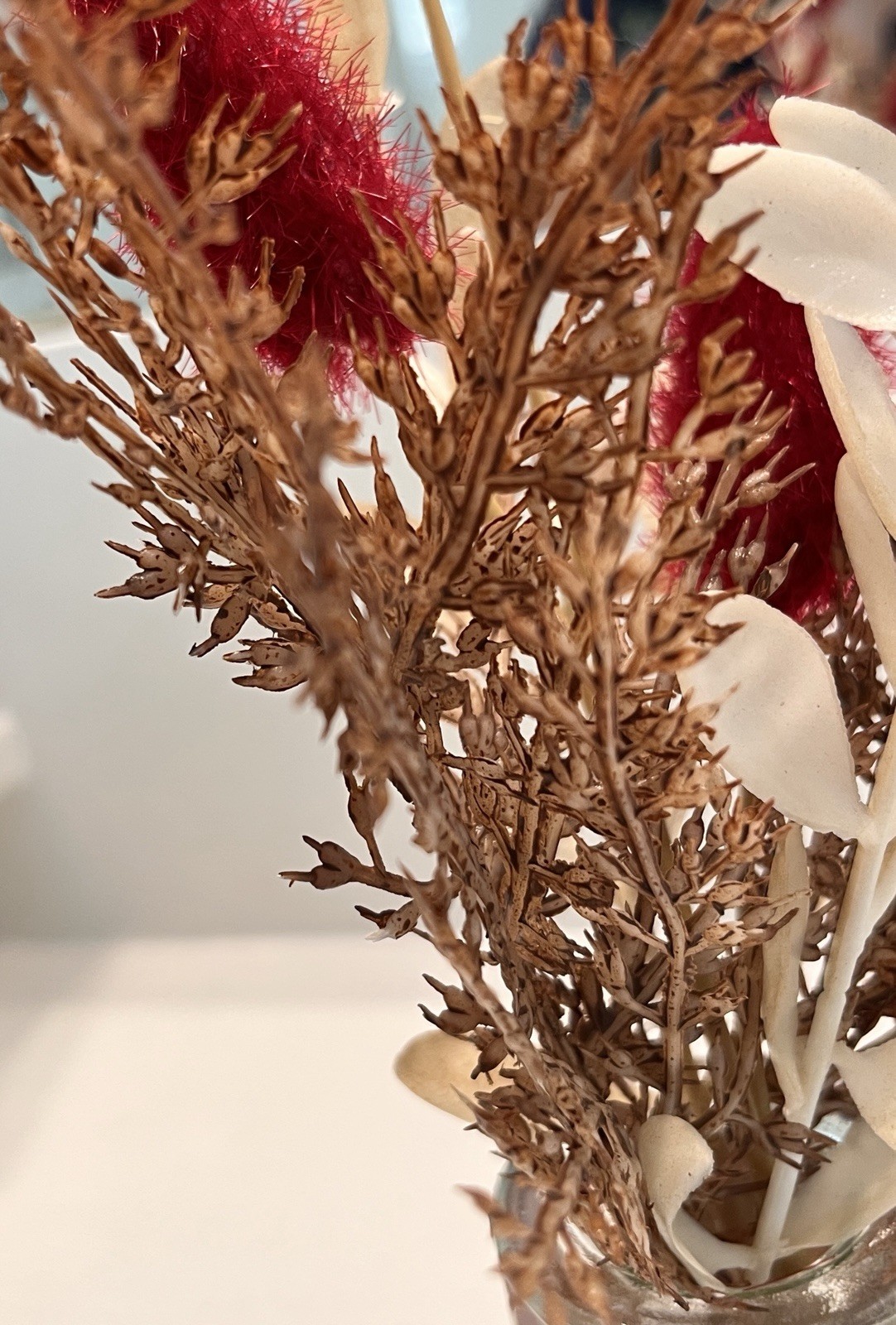 Artificial Floral Arrangement & Centerpiece in Glass Vase, Red Brown White