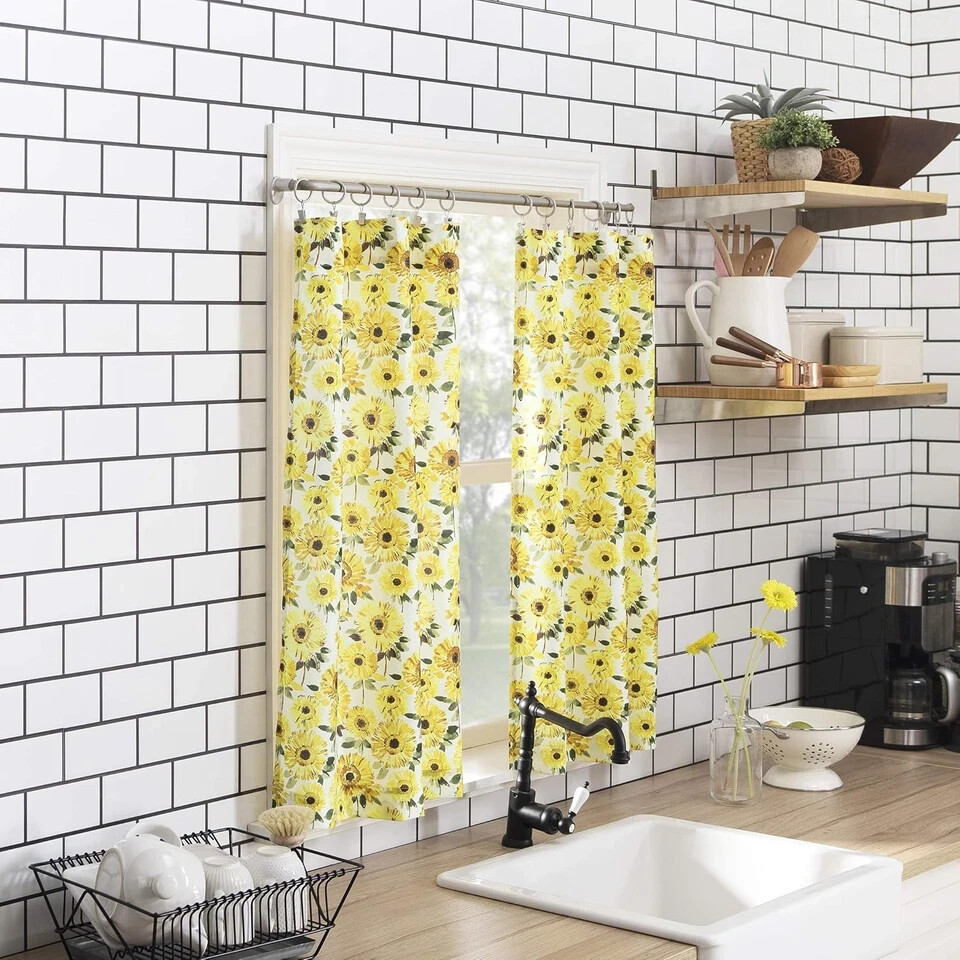 Sunflower Print Semi-Sheer 36″W x 54″L (Pack of 1), Yellow