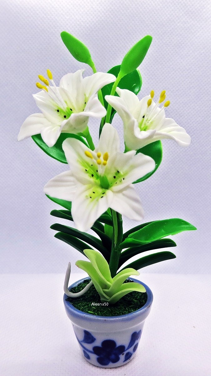 Handcrafted 4″H Miniature Clay Lily Flowers Arranged in a Ceramic Pot | US Stock