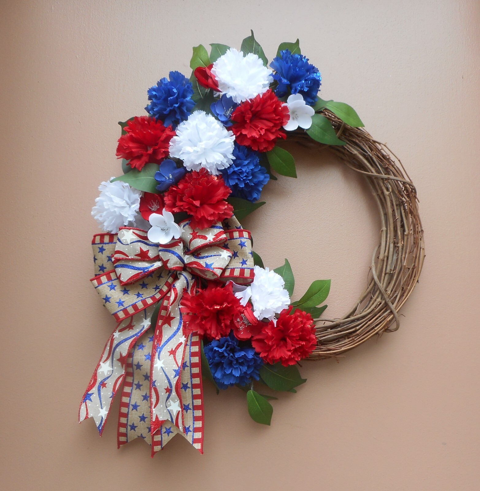 17″ Patriotic July 4th Red White Blue Carnations Floral Summer Grapevine Wreath