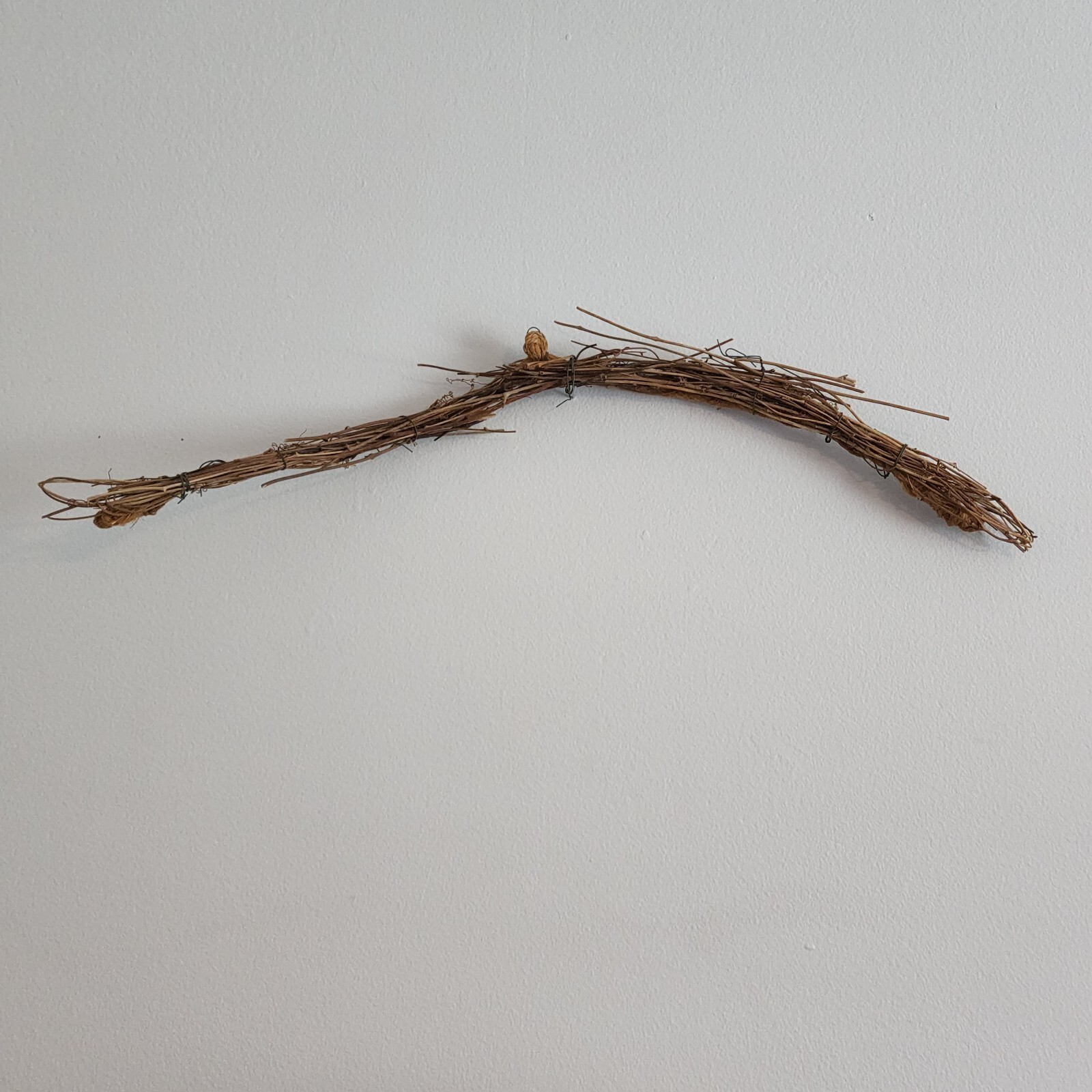 22″ Farmhouse Primitive Rustic Grapevine Home Wall Décor Arched Swag Wreath