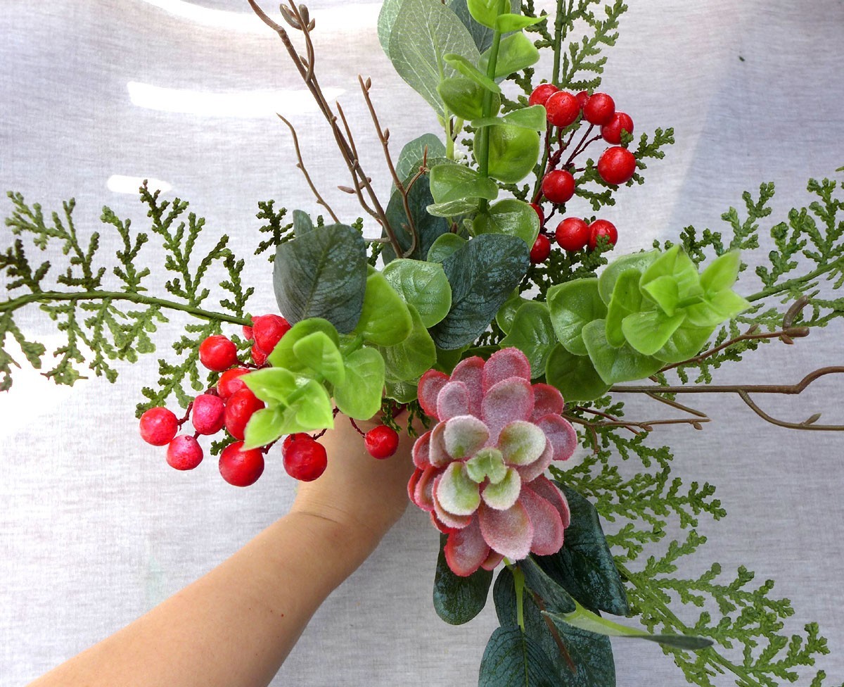 3 Pcs Artificial Plant Plastic Bunch Mini Gress Red Succulents Grass