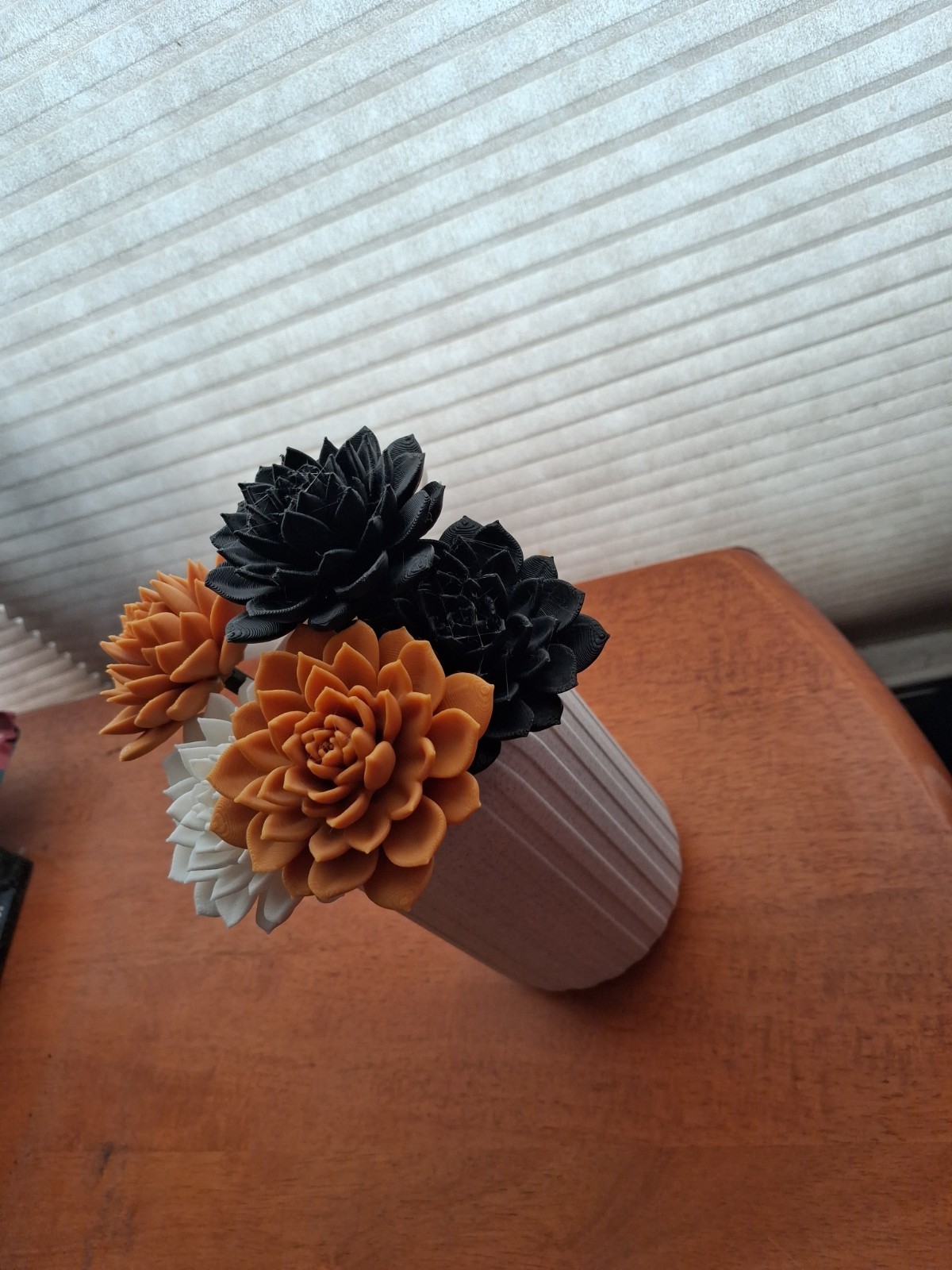 3d Printed Rose/Succulent Bouquet with Vase (More colors to choose from!)