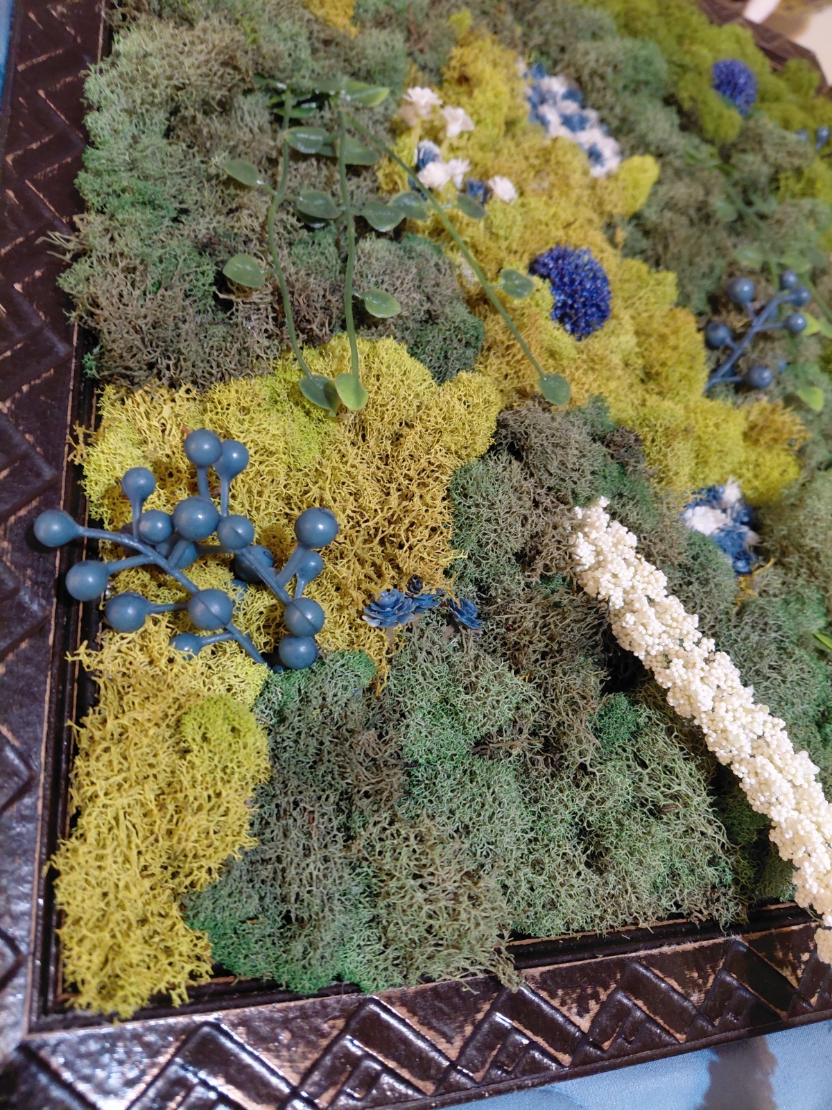 2 Matching 14×16 Beautiful moss wall art