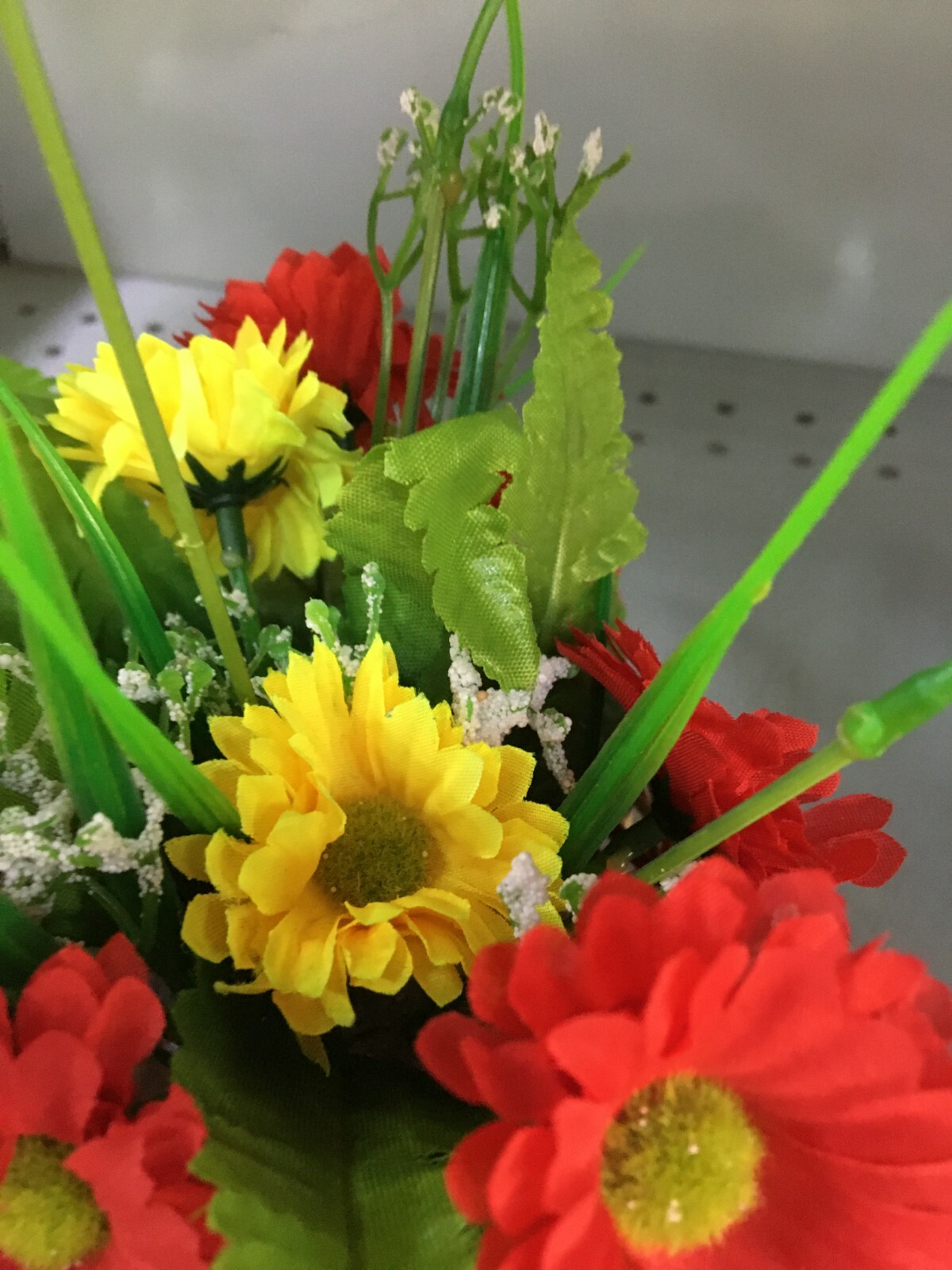 Artificial Plastic Fabric Multi Colour Flower Dutch