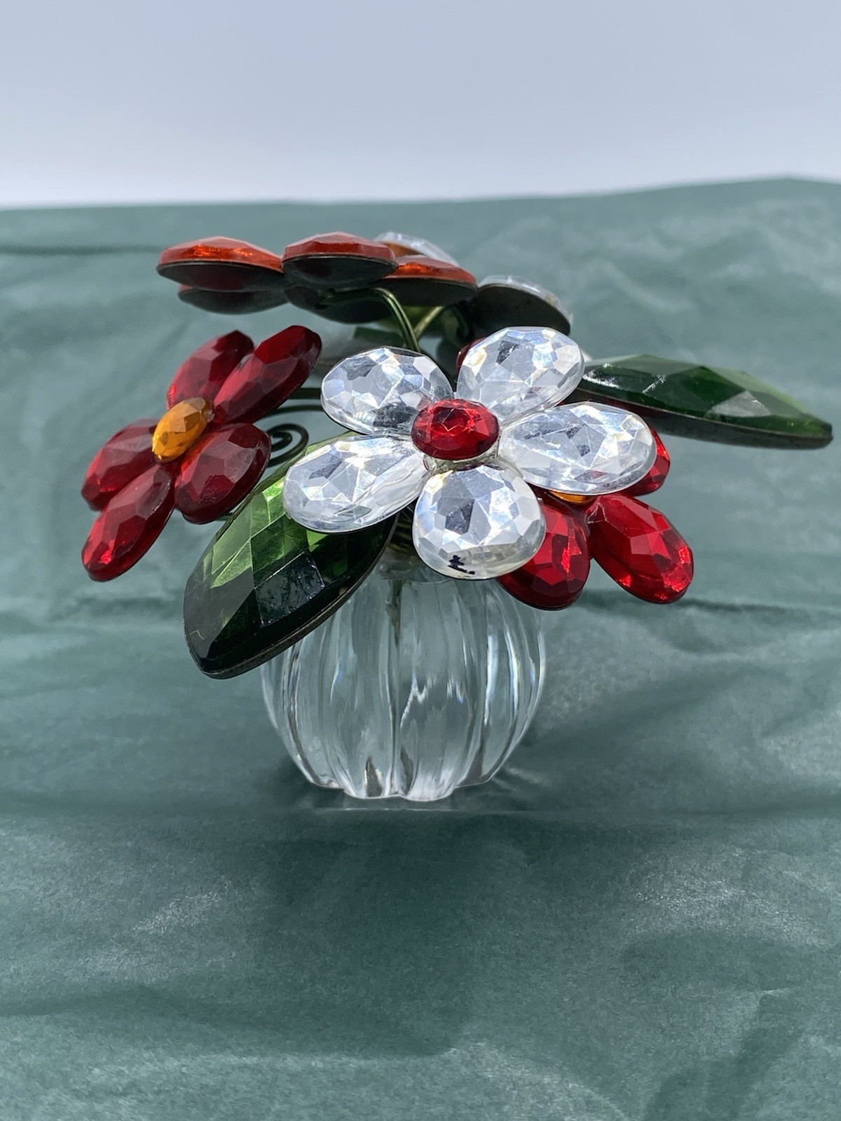 VTG Mini Gem Faux Flower Arrangement Acrylic Paper Weight