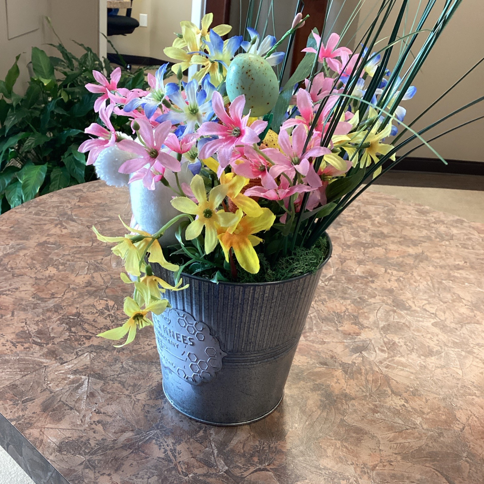 Homemade Easter Spring Daisy Arrangement w/ Bunny Butt