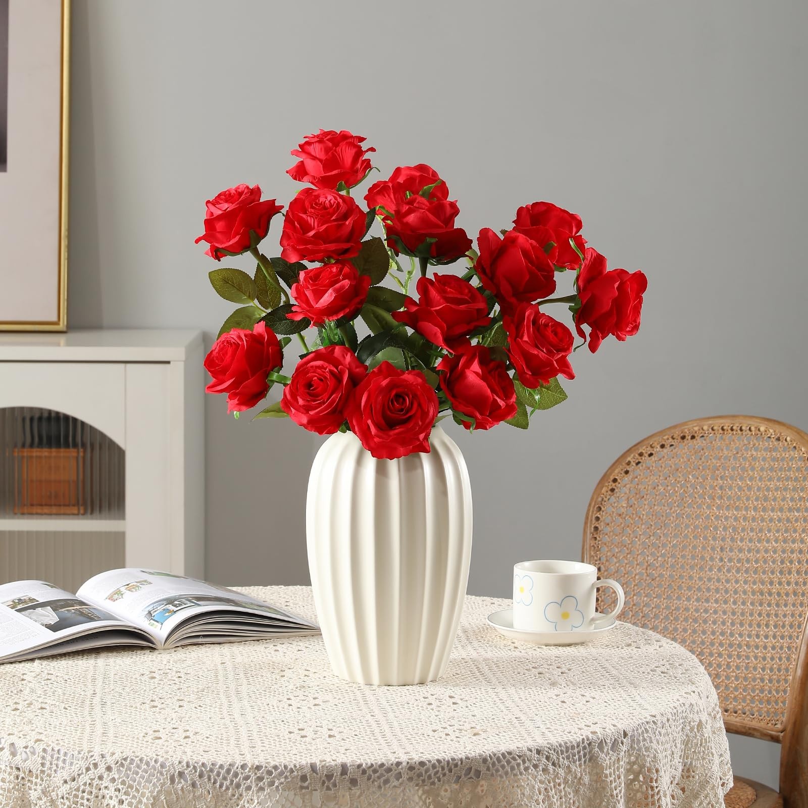 Tifuly 50pcs Red Roses in Bulk, Realistic Long Stem Fake Silk Roses B