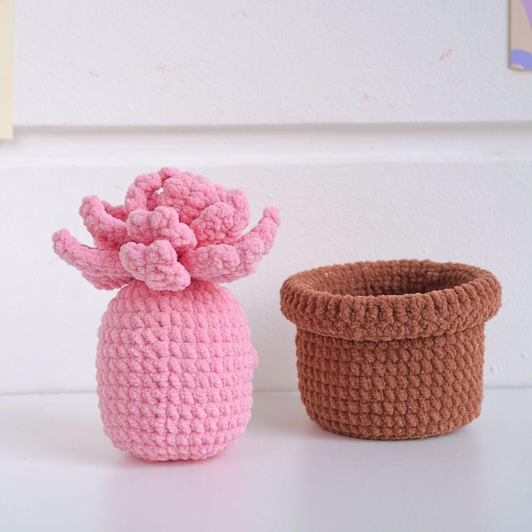 Handmade Crochet Pink Echeveria Succulent Pot Cute Crochet Desk Decor