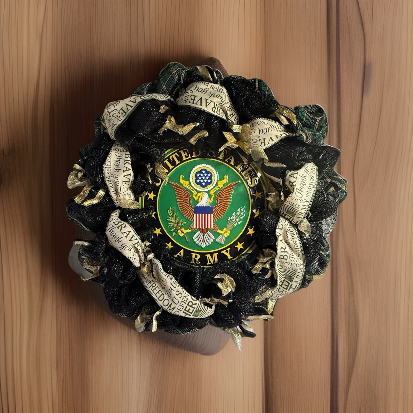US Army Mesh Wreath 22” Licensed Military Veteran Patriotic Door Wall Decor Gift