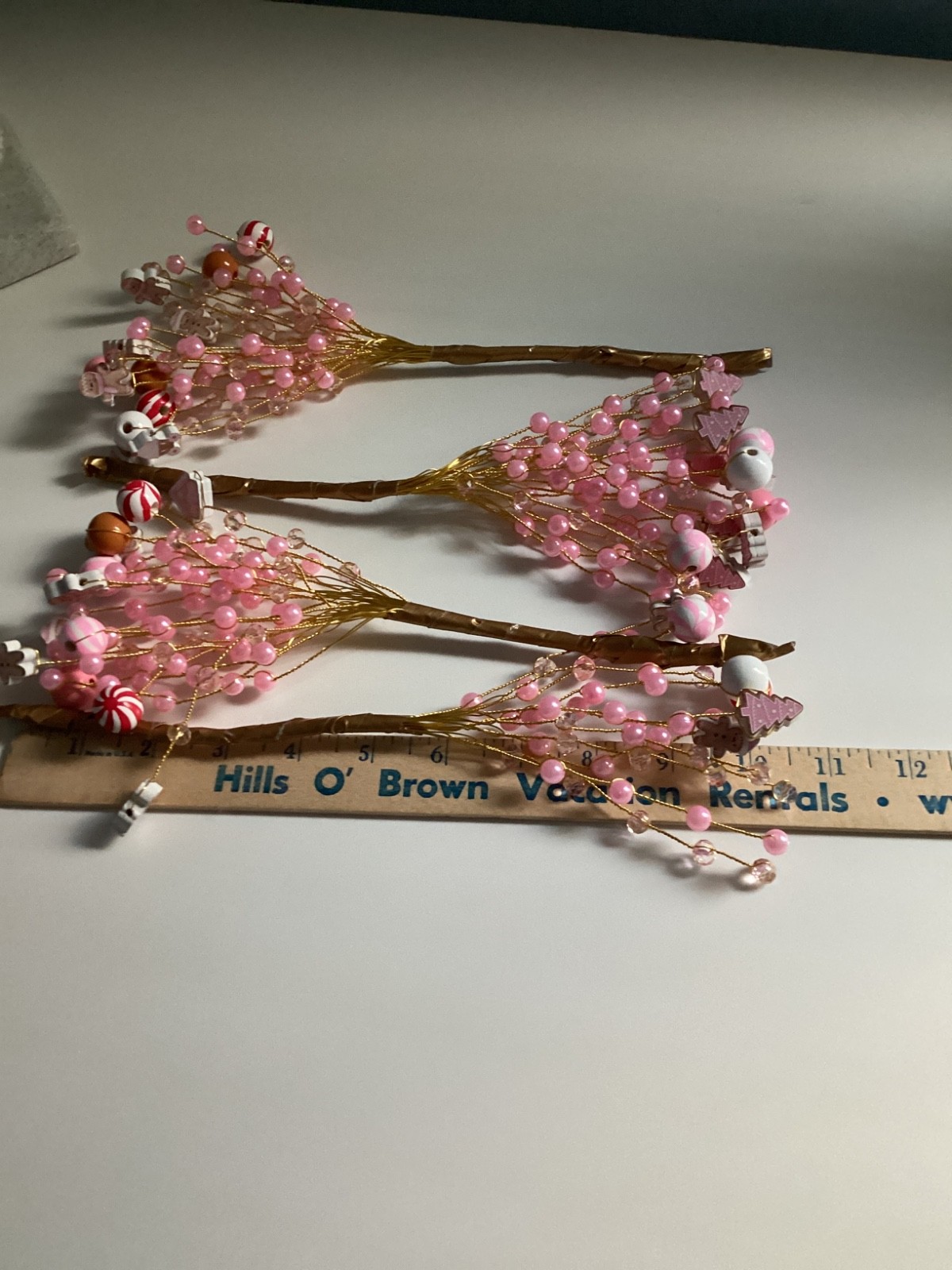 FLOWER WREATH ARTIFICIAL SPRAY STEMS WREATH or BOUQET PINK GINGERBREAD CHRISTMAS