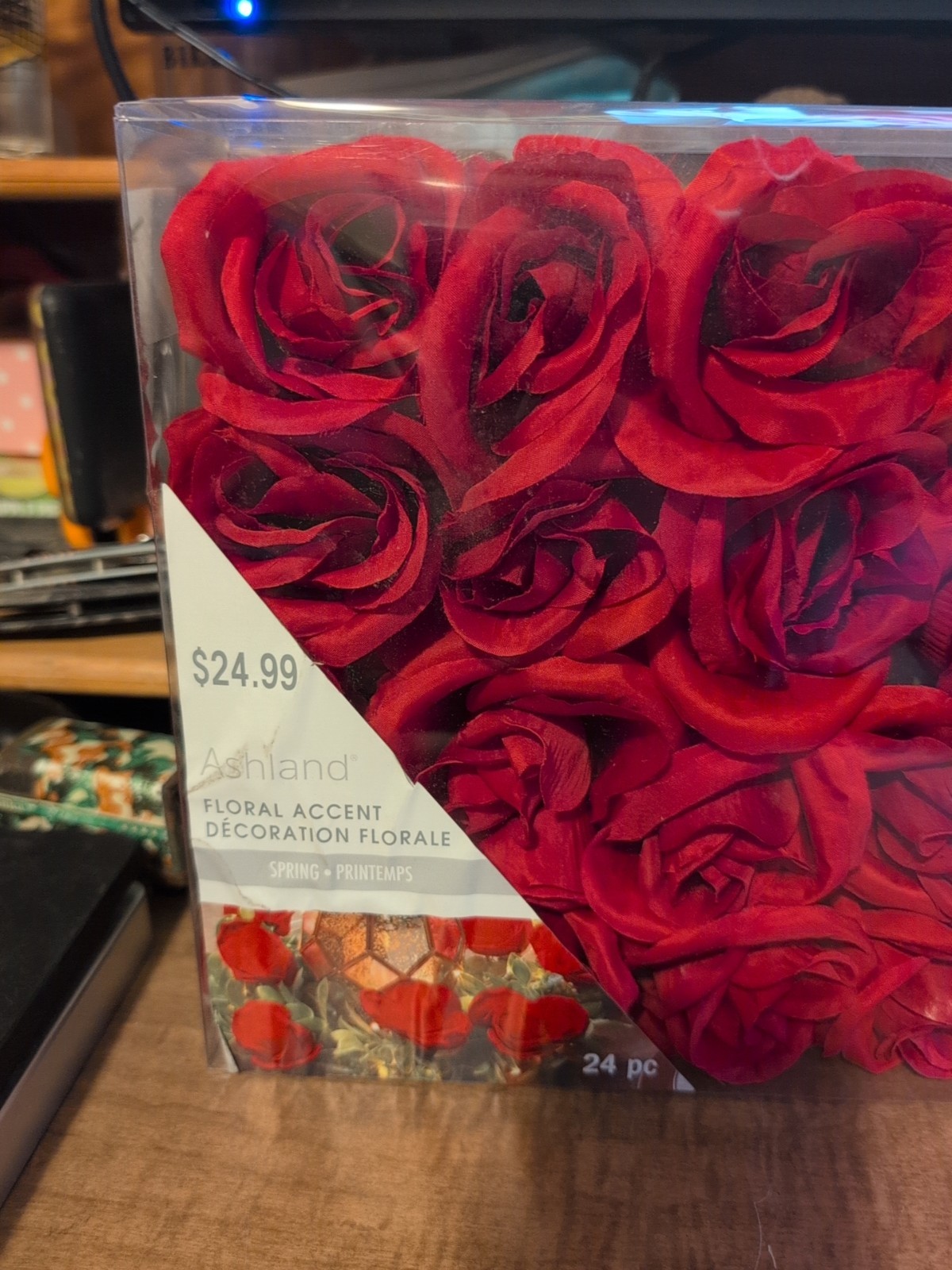 Red Roses with Stem for Home Decor, Wedding Bouquet, Centerpiece, 24pcs 3″, NIP