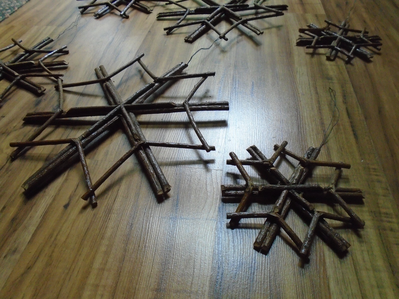 6 Natural Twig 3D Sets Of Snow Flakes Rustic Home Decor 12″ 10″ 7″ Cabin Lodge