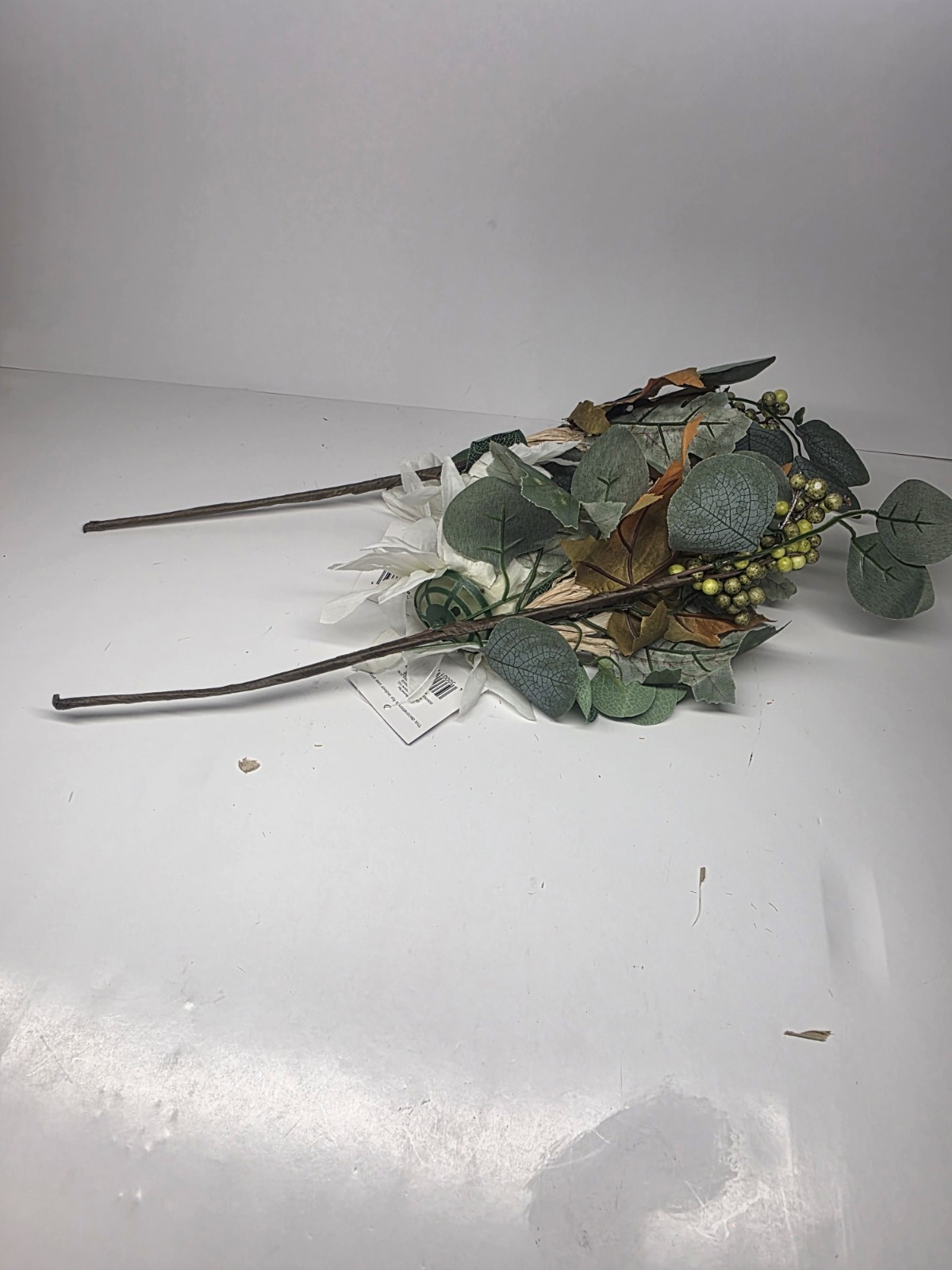 White 🌻Sunflower Pick with Maple Leaves, Wheat and Berries NWT Set of 2