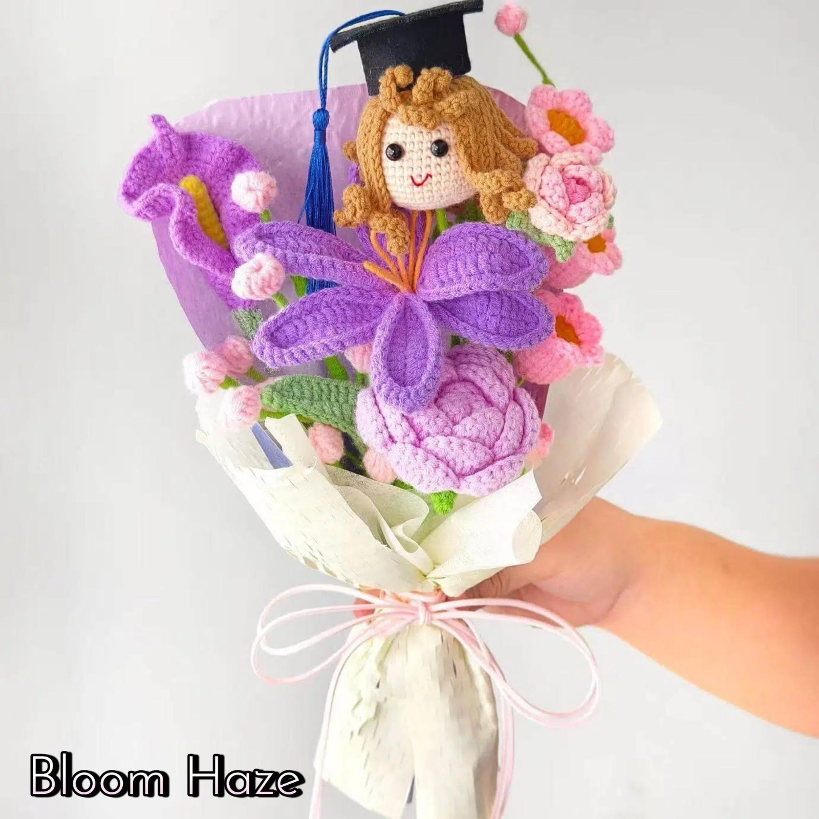 Crochet Graduation Doll Bouquet Handmade Class of 2026 Graduate Anniversary Gift