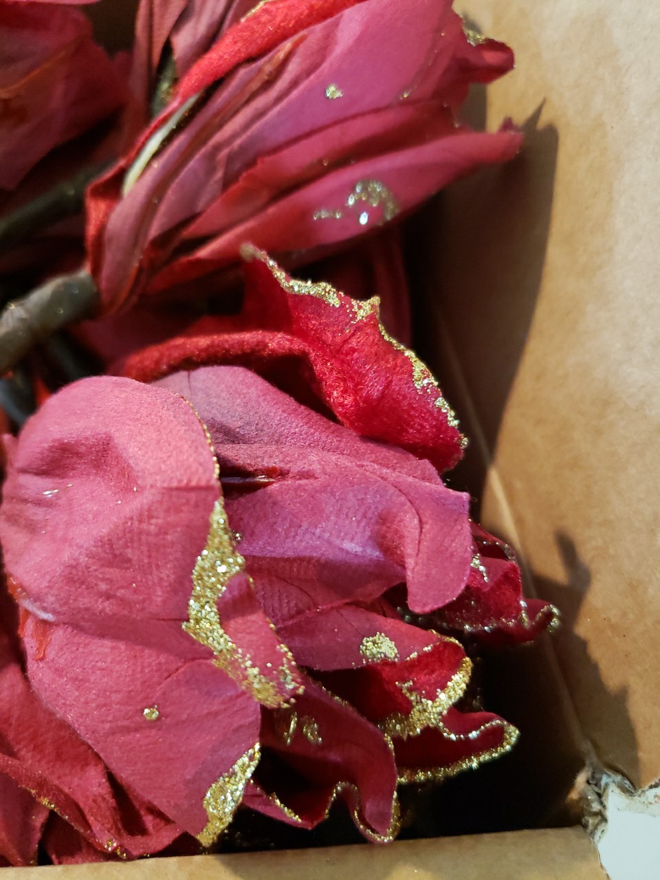 Poinsettias 16 Red Gold Sparkle Trim 9″ Total Stem 6″ Decorations For Tree Table
