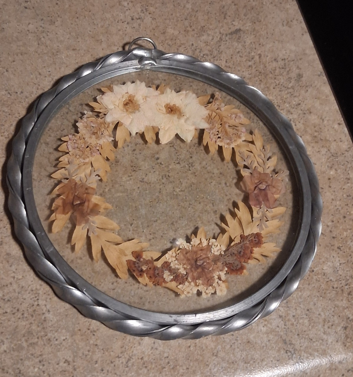 Metal Floral Wreath Wall Decor, Artificial Leaves & Flowers, Beige Brown Silver