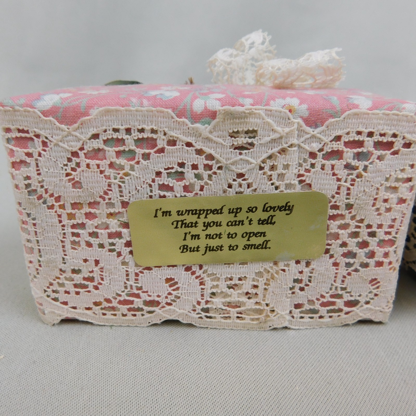 Vintage 80s 90s Floral Lace Handmade Decorated Match Box Style Decor #A387