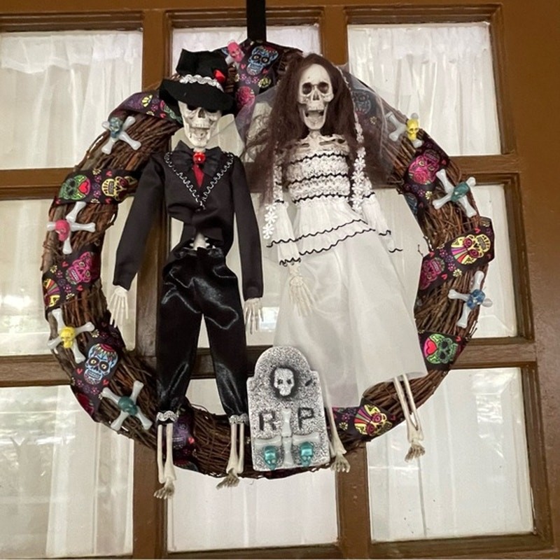 Handmade Halloween Skeleton Bride Groom Wreath 18″ Gothic