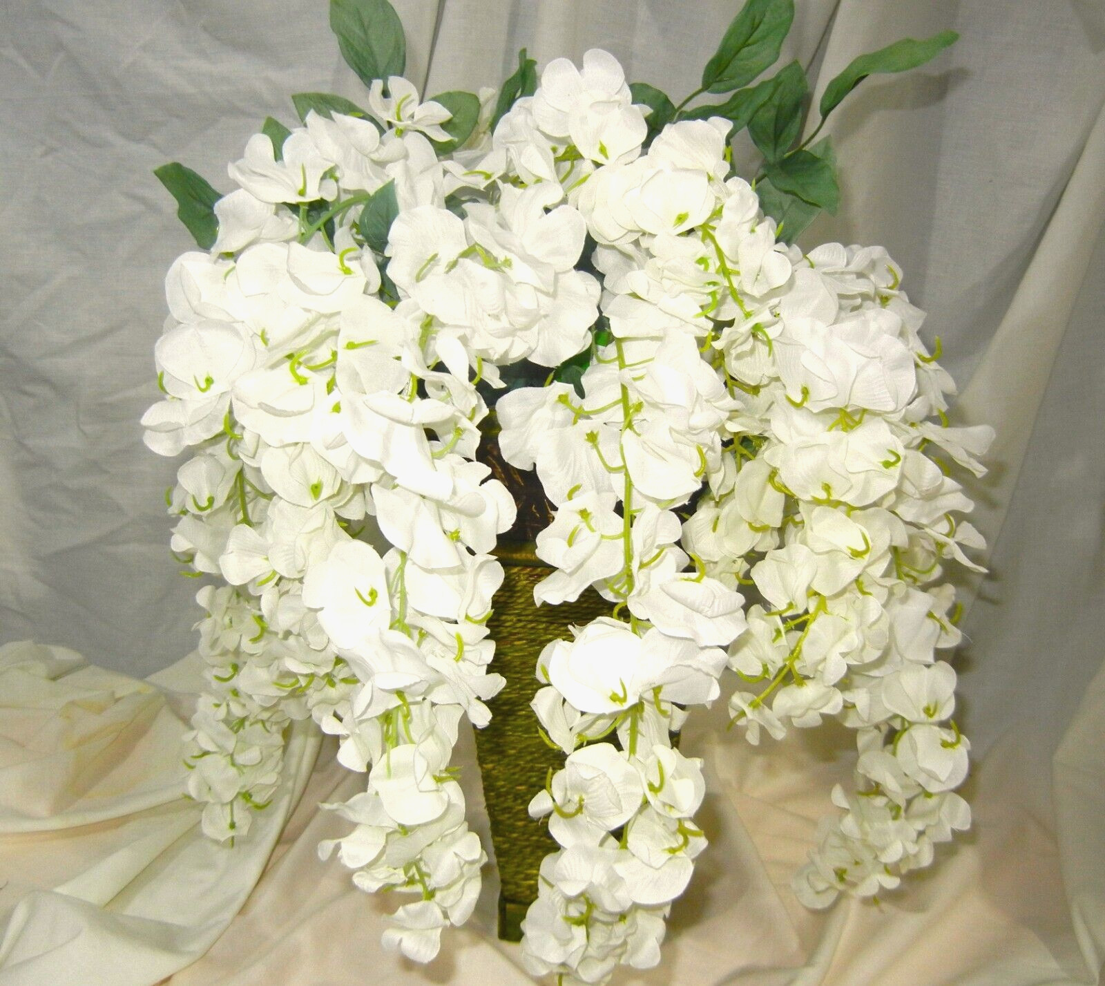 Ashland Artificial WHITE WISTERIA Flowers FOUR BUNCHES w/9 Branches Each NWT