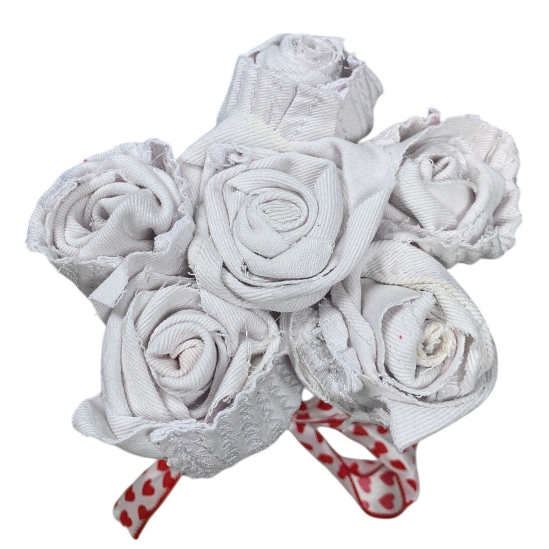 Handmade Upcycled White Denim Valentine’s Day Gift 6 Rose Bouquet in Glass Vase