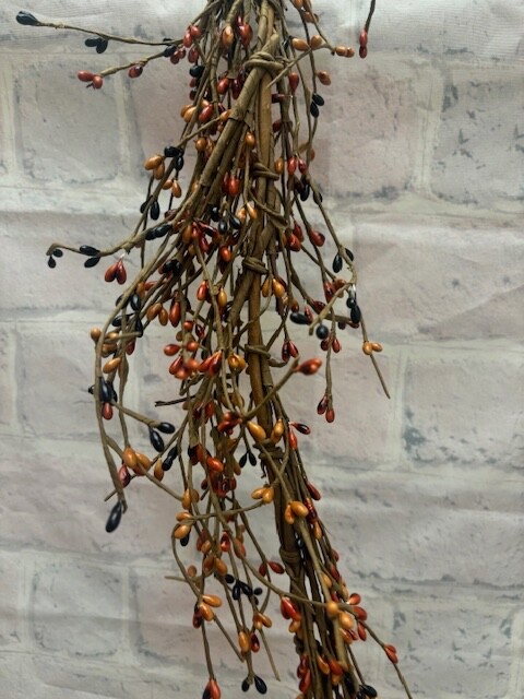Pip Berry Garland Tan and Black MIX 4′ FULL BEAUTIFUL BERRIES