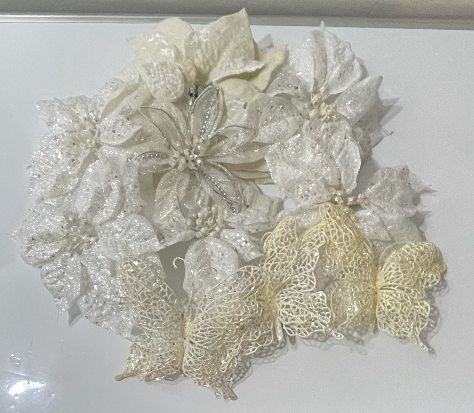 CLIP ON WHITE FLOWERS & BUTTERFLIES CHRISTMAS WINTER WEDDING ANNIVERSARY DECOR