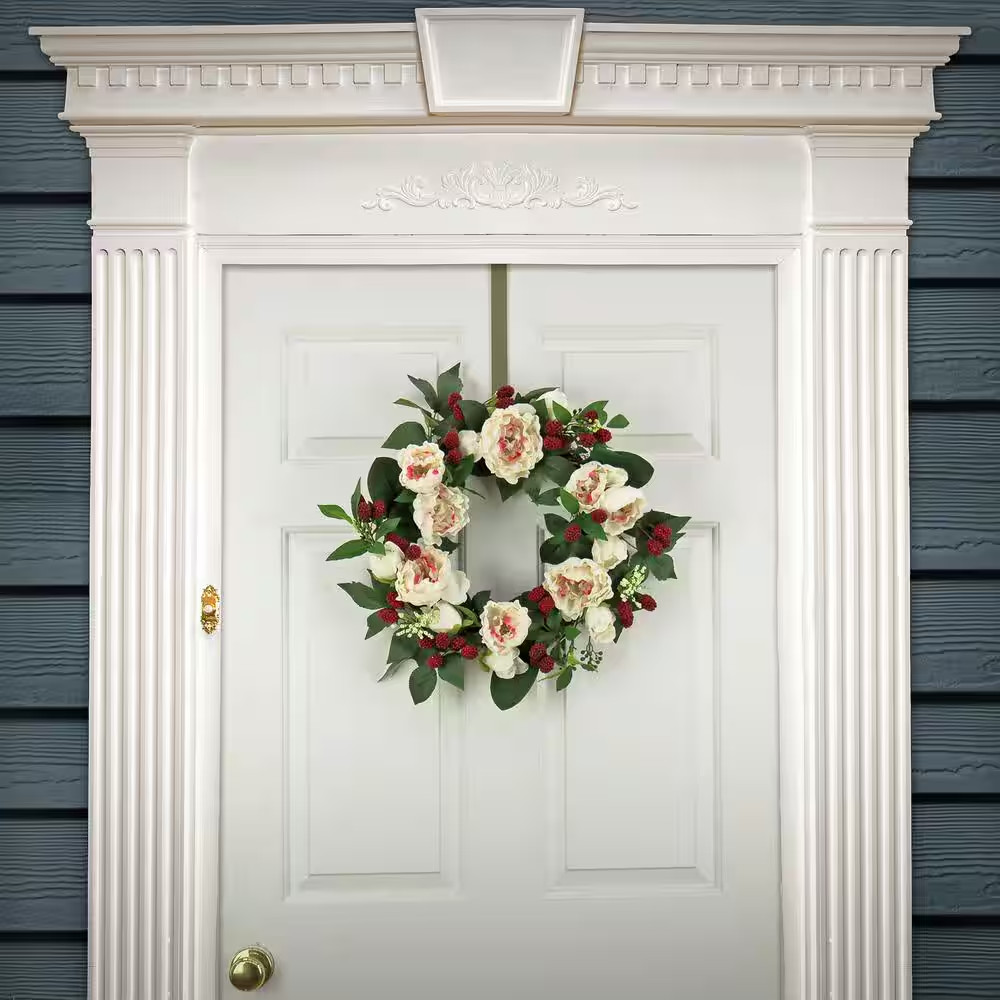 22 In. Peony and Raspberry Wreath