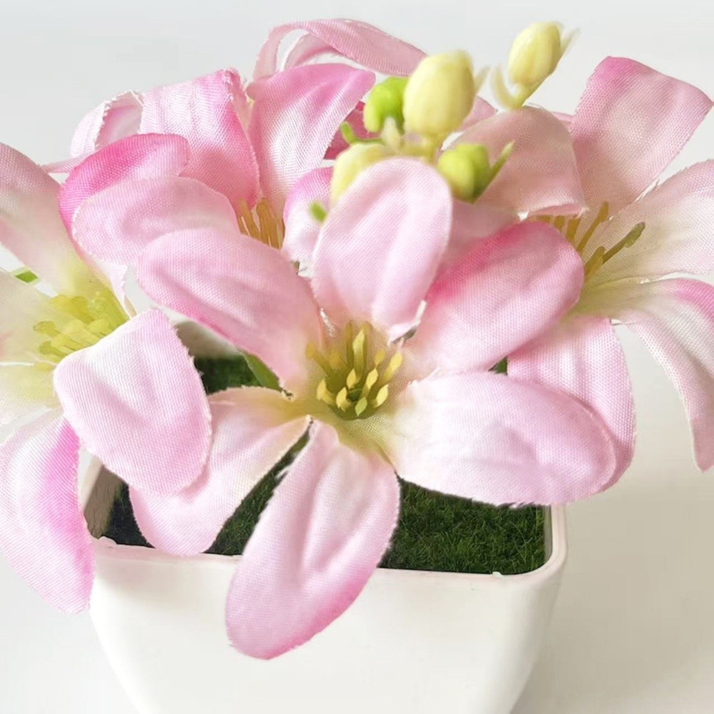 Plastic Miniature Lily Potted Plant 4.3 Inches for Small Space Decoration