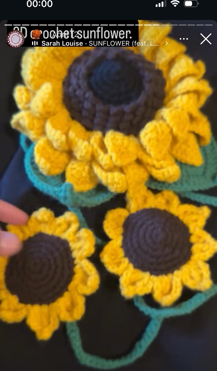 Crochet Sunflower Garland Wall Decor, Artificial Yellow Brown Green