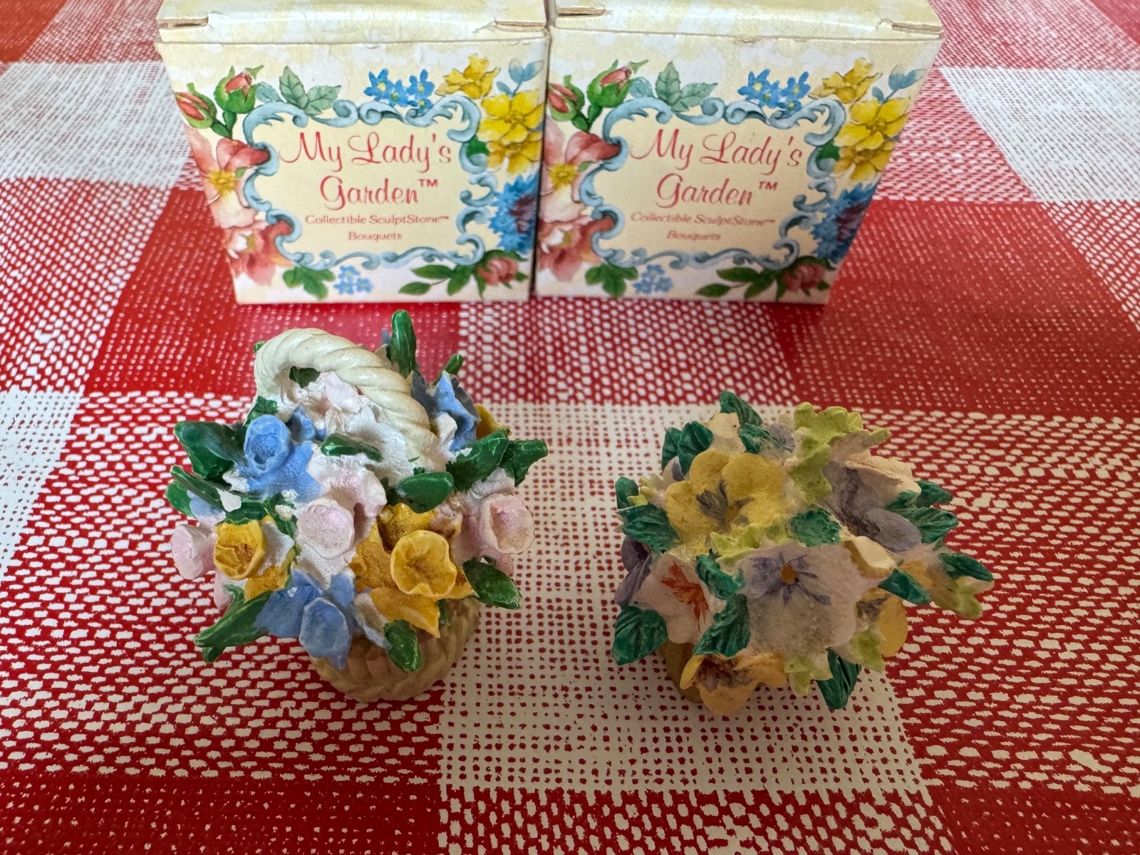 My Lady’s Garden mini ceramic flowers in pot, lot of 2