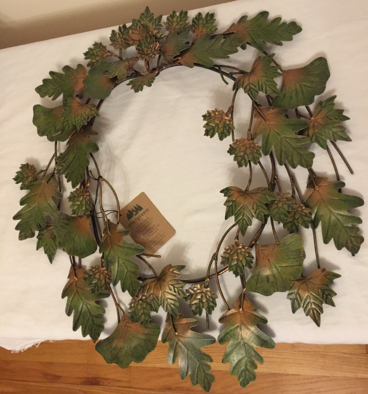 NWD Green Metal Evergreen Enterprises Leaf Wreath Wall Decor 20” H X 18” W