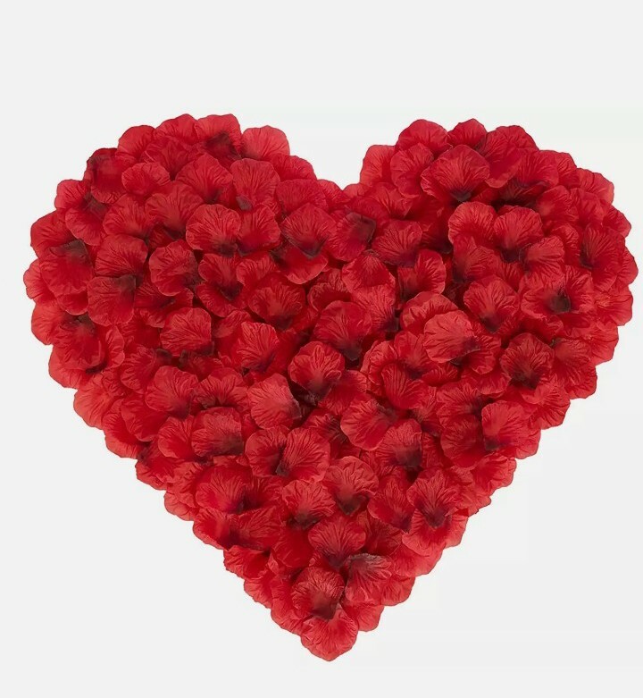 Red Rose Petals 300 Count Fabric Artificial Flower for Valentine/ Ceremonies