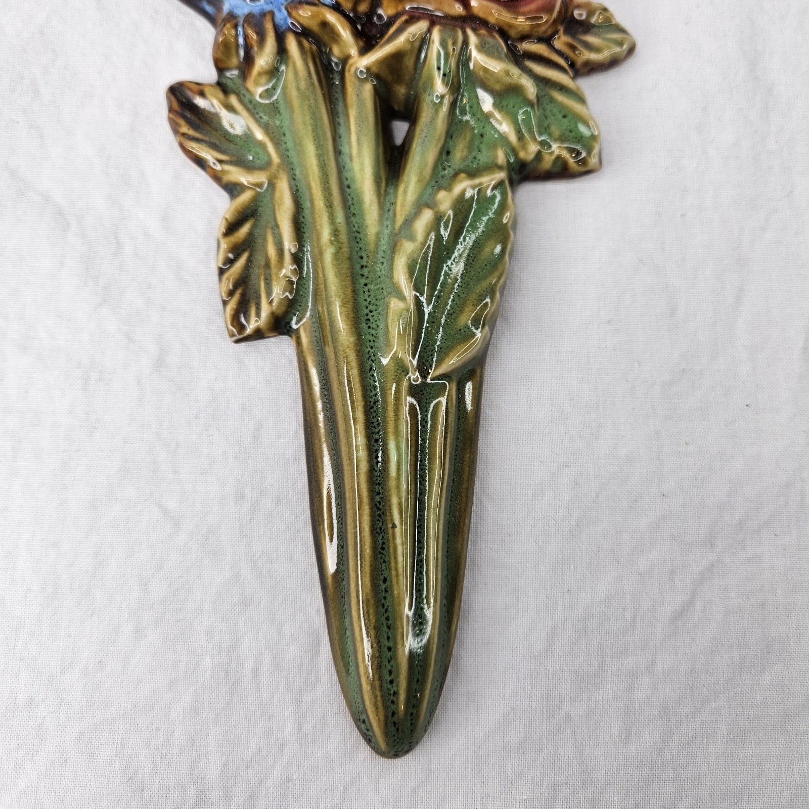 Ceramic Flowers Wall Hanging Decor Rose Bunch 9.25″x4.25″