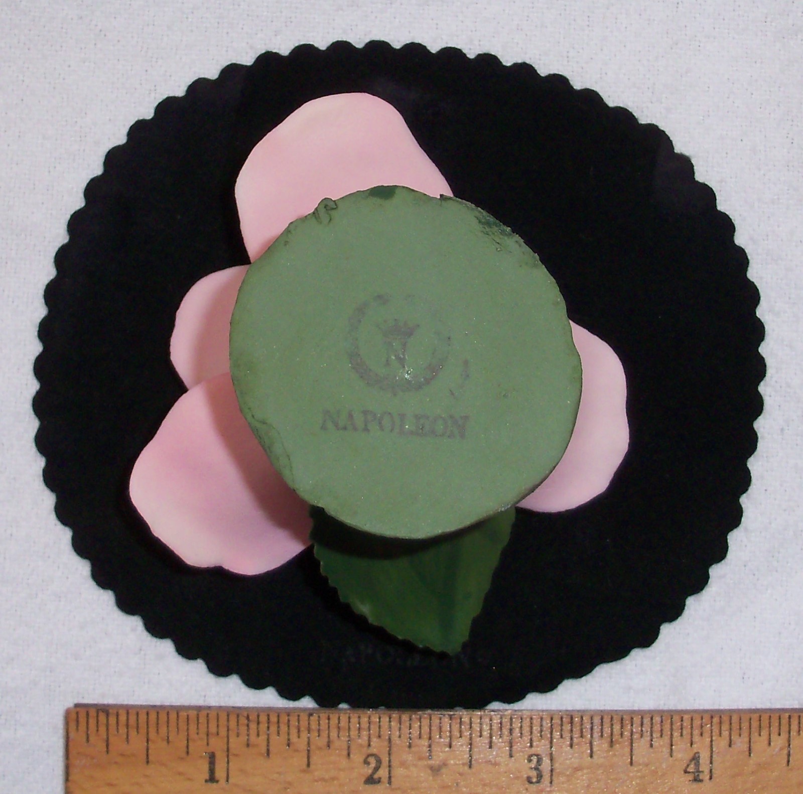 CAPODIMONTE PORCELAIN ROSE BY NAPOLEON OF ITALY – CLASSIC LADIES GIFT