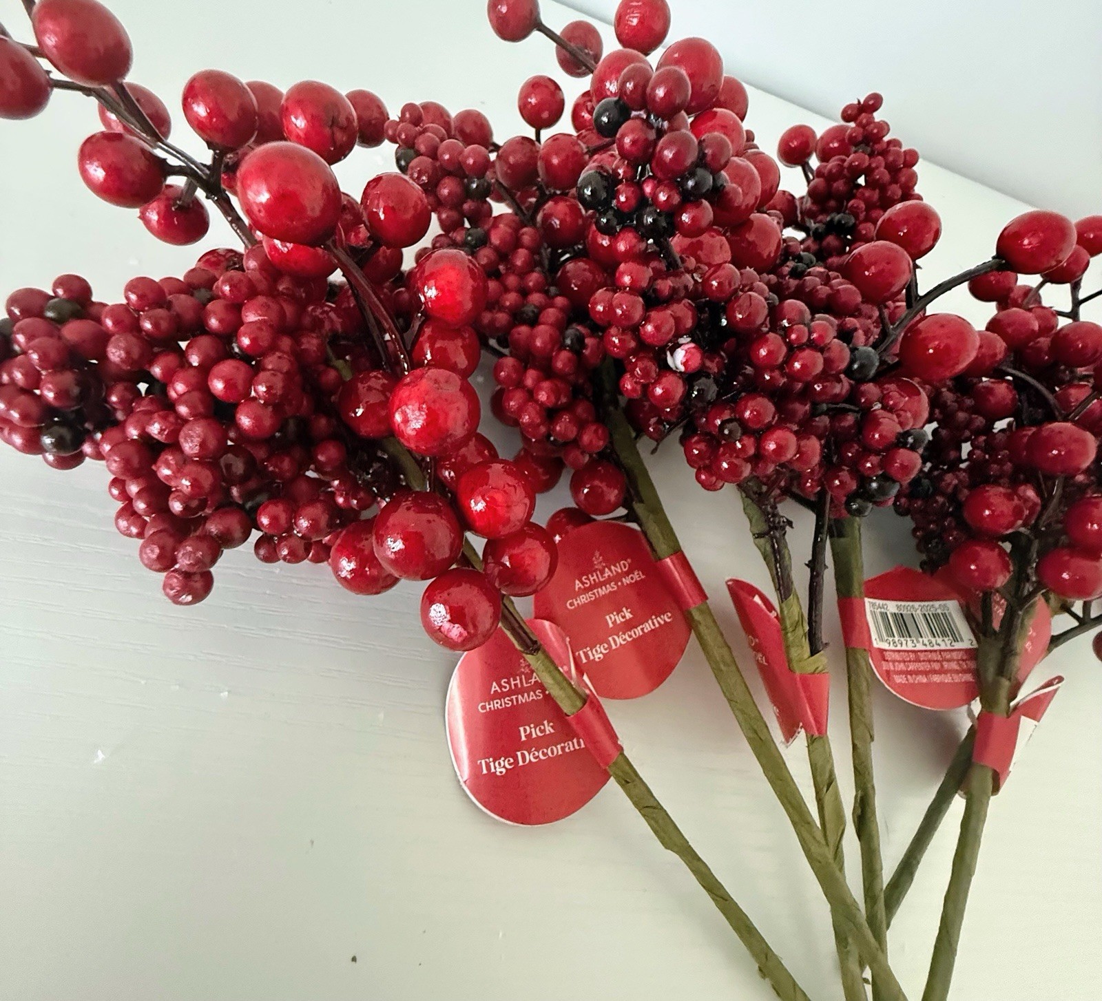 Lot of 6 Ashland Christmas Frosted Red Berry Picks Holiday Tree Wreath Decor New