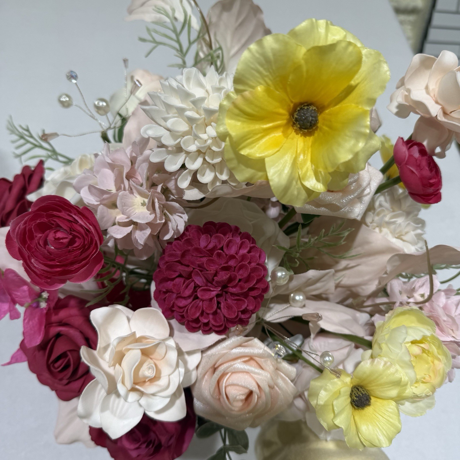 Elegant Silk Artificial Spring Flowers Wedding Bouquet Bridal Bridesmaid