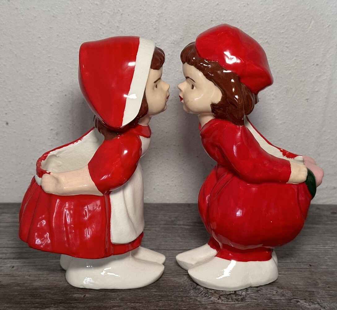 2 Piece Kissing Dutch Boy & Girl Standing Planters / Vases 7″
