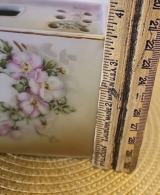 Vtg Frog Vase Ceramic Pink Floral Andrea By Sadek Gold Edge Accents 3 5/8″T