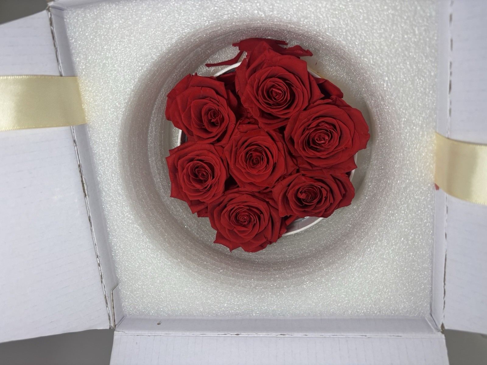AROMEO Red Roses A Gift That Lasts Preserved Fresh Flowers