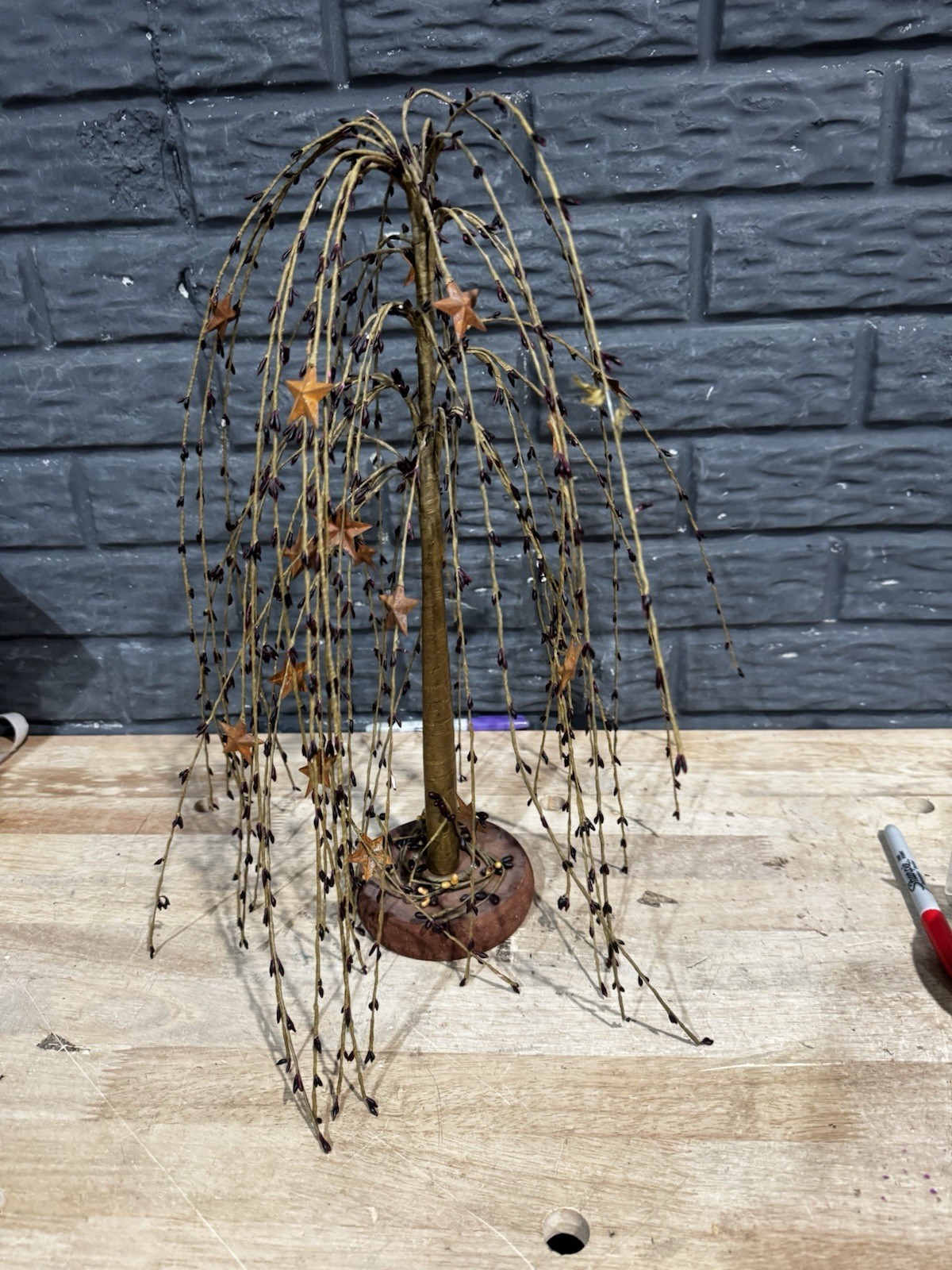 Primitive Country Farmhouse PIP BERRY WILLOW TREE Burgundy Berries