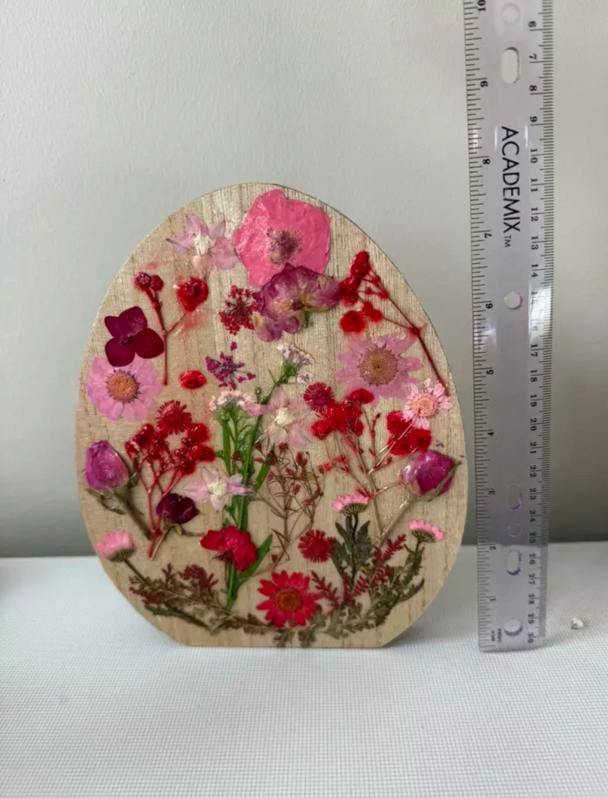 Wooden Free Standing Floral Decor 8 Inch