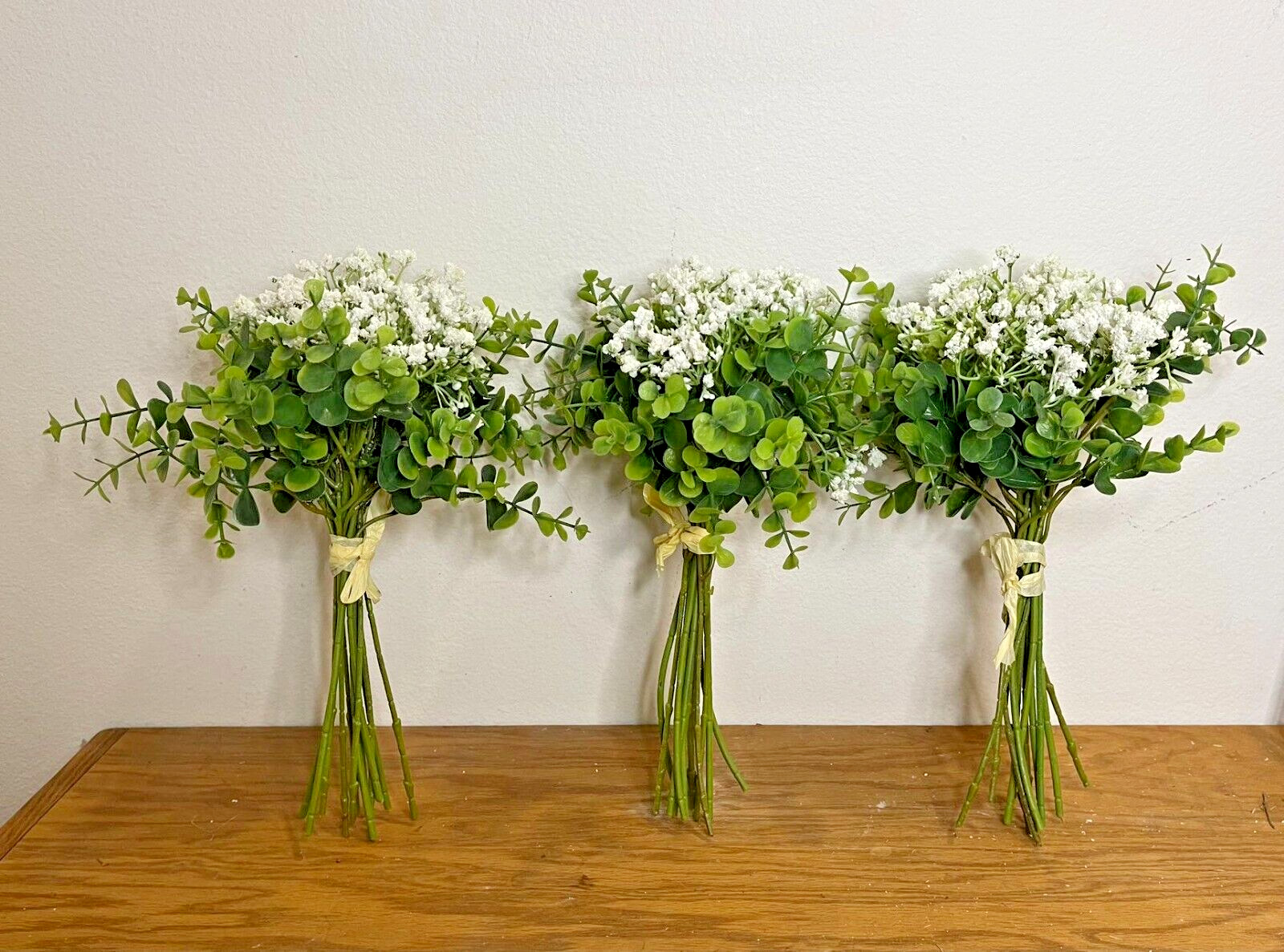 36pcs Baby Breath Artificial Flower White Gypsophila Silver Dollar Eucalyptus