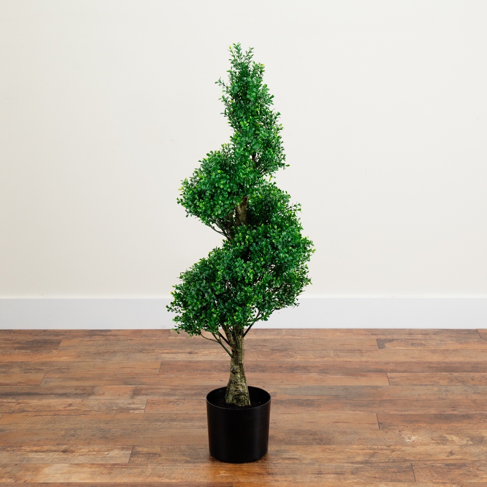4’ Topiary Boxwood Spiral Artificial Tree UV (Indoor/Outdoor). Retail $206