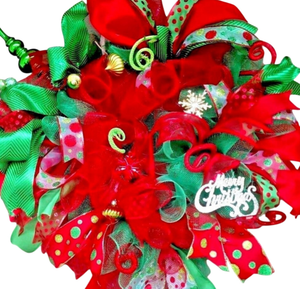 Handmade Christmas Wreath with Lights, 24″ Deco Mesh, Red/Green Door Decor