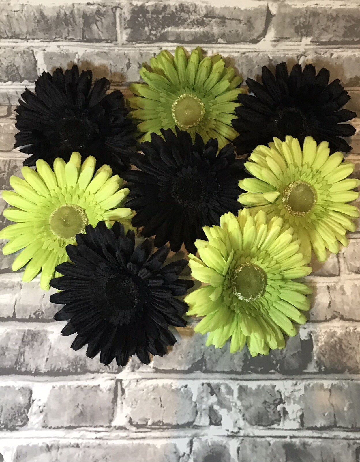 Gerber Silk Daisies 4 1/2” Flowers No Stem Black & Green Vase Fillers Crafts X8