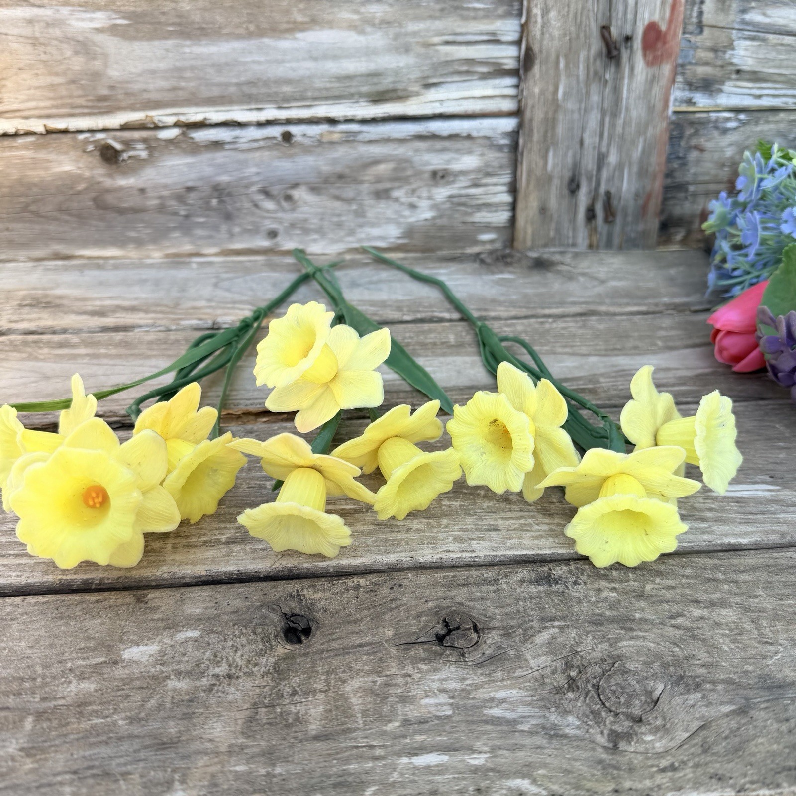 MCM Plastic Houseplant Stem Daffodil Lot African Violet Ferns Sweet Peas Faux