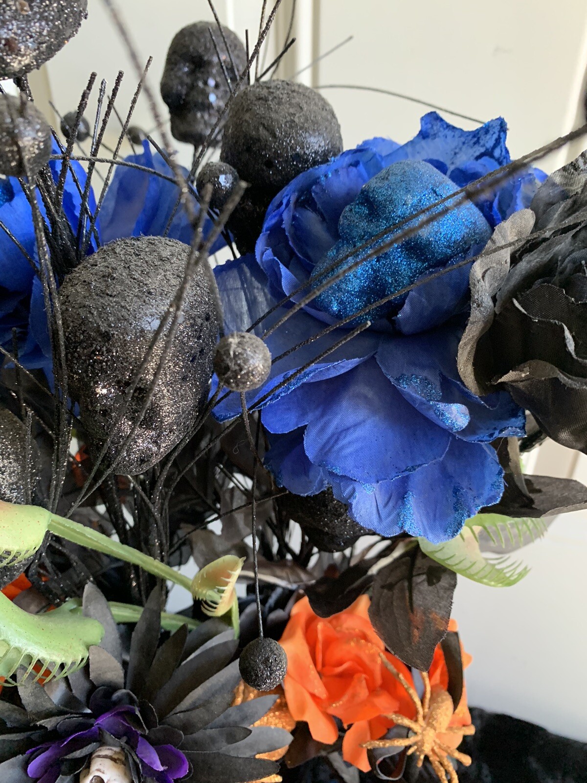 14 Pc Mixed Lot Halloween Artificial Black Rose Bouquet Gothic Flowers Decor
