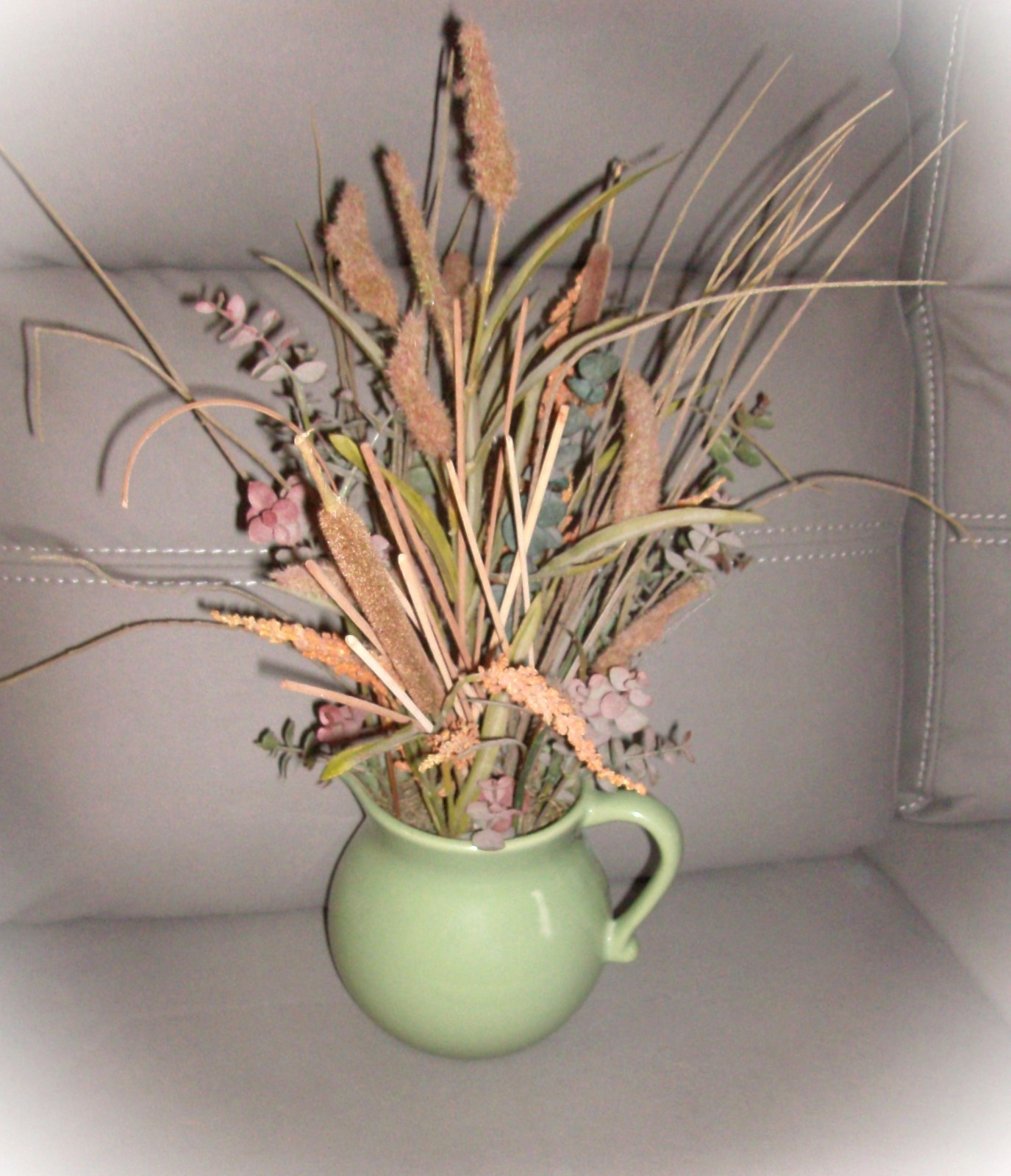 PORCELAIN POT WITH DRY ARRANGEMENT Green Pot With Handle & Variety Dry Bouquet