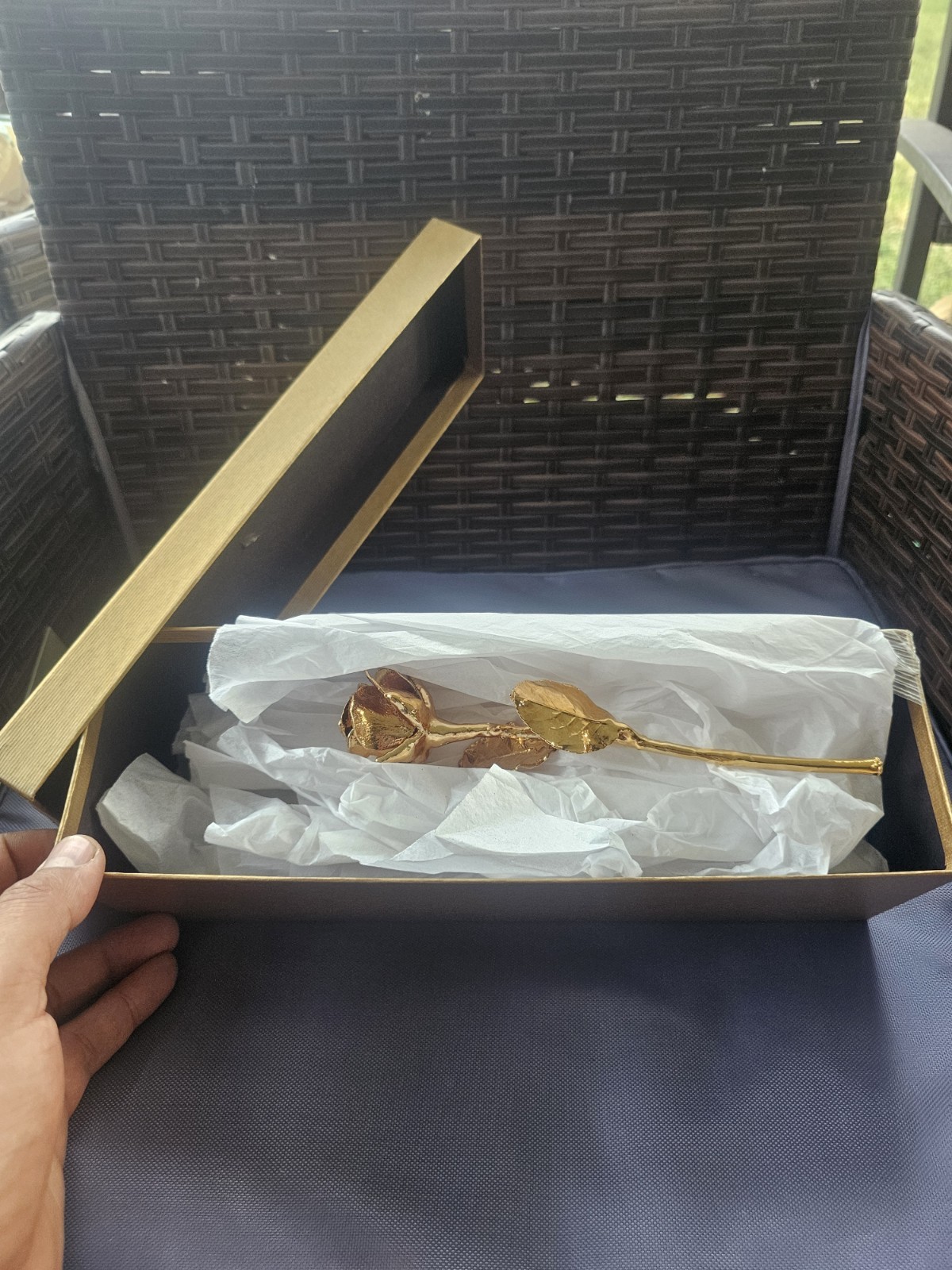 24k Rose Co Rose Cover In 24k Gold Pre Owned Condition